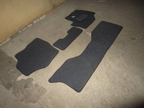 Велюровые коврики в салон Mitsubishi Delica 3 (Митсубиси Делика 3) Правый Руль