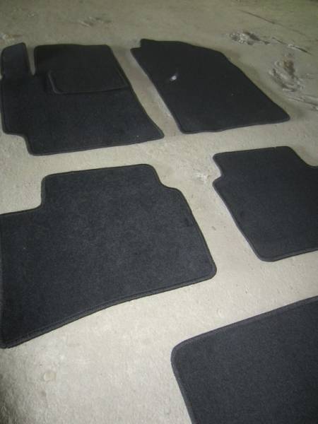 Велюровые коврики в салон Kia Rio 4 (Киа Рио 4 )(ковролин LUX)