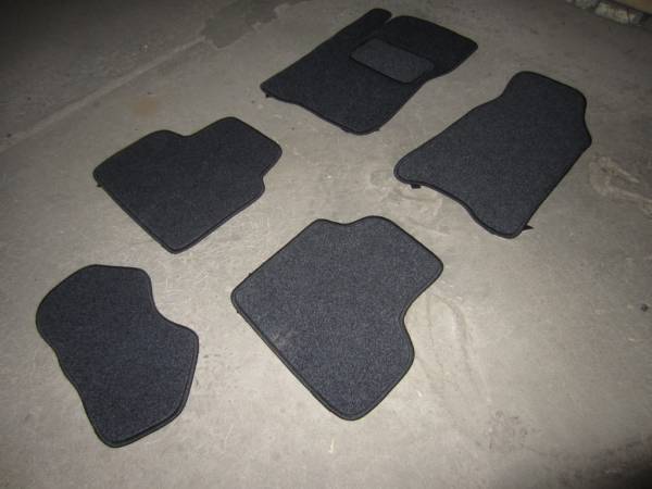 Велюровые коврики в салон Chevrolet Niva (Шевроле Нива)