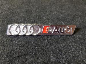 Лейбл металлический Audi S-line (Ауди С-Лайн) фигурный цветной