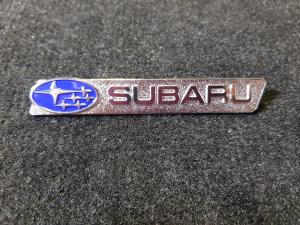 Лейбл металлический Subaru (Субару) фигурный цветной