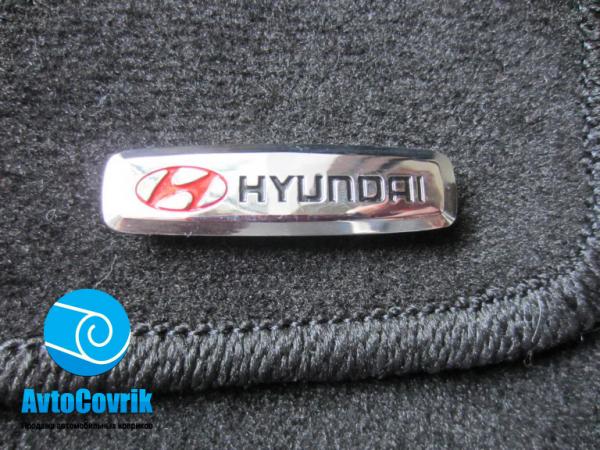 Лейбл металлический Hyundai (Хендай) цветной