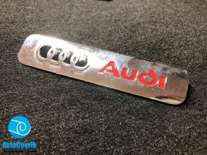 Лейбл металлический Audi (Ауди) цветной (БОЛЬШОЙ)
