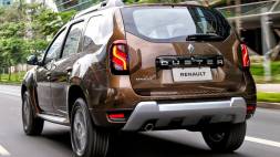 Накладки на пороги Renault Duster (Рено Дастер) надпись краской