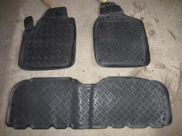 Резиновые коврики в салон Ford Galaxy (Форд Гэлакси) (2000-2006)с бортиком
