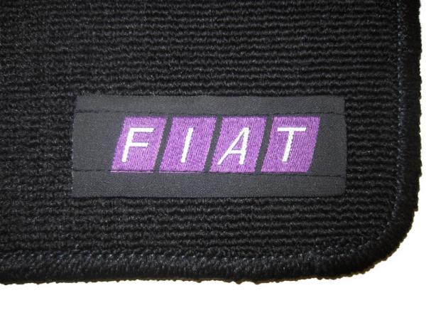Лейбл Fiat для ковриков на липучке