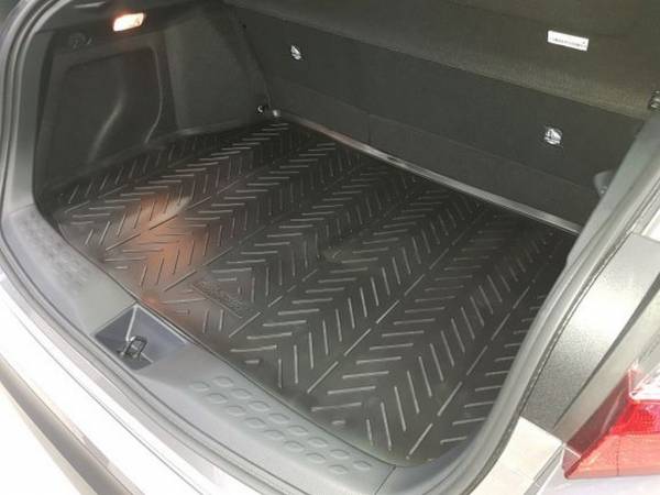 Резиновый коврик в багажник Toyota CH-R (Тойота CH-R) с бортиком