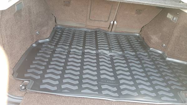 Резиновый коврик в багажник Land Rover Range Rover 3 (Ленд Ровер Рендж Ровер 3) с бортиком