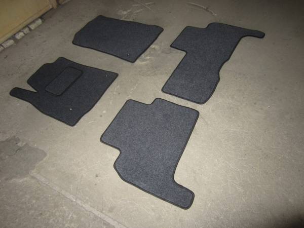 Велюровые коврики в салон Toyota Land Cruiser 200 (Тойота Ленд Крузер 200) (2007-2012)