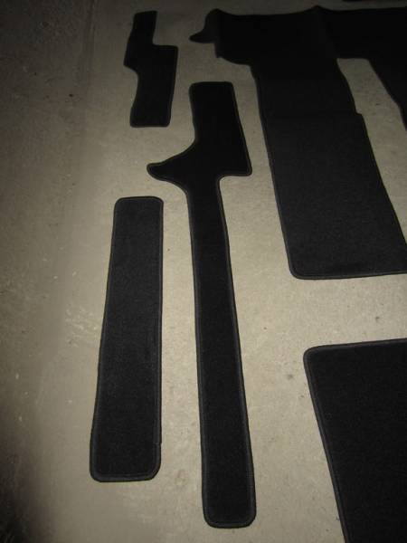 Велюровые коврики в салон Volkswagen Multivan T6 (Фольксваген Мультивен Т6) Под полозья 2сд\дв 