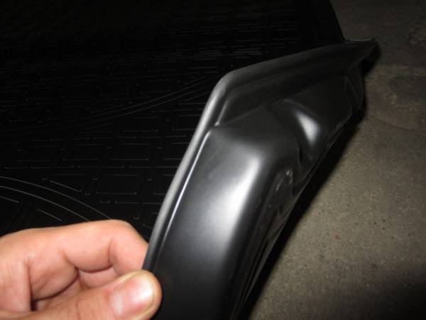 Коврик в багажник Audi e-tron с бортиком