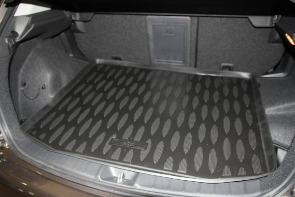 Резиновый коврик в багажник Mitsubishi ASX (Митсубиси АСХ) с бортиком