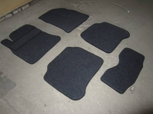 Велюровые коврики в салон Nissan Primera P12 (Ниссан Примера П12)