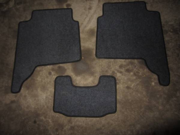 Велюровые коврики в салон Nissan Pathfinder Il R50 (Ниссан Патфайндер 2) ковролин LUX