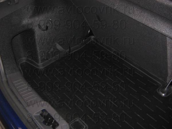 Резиновый коврик в багажник Ford Fiesta Mk6 HB (Форд Фиеста МК6 хэтчбек) с бортиком