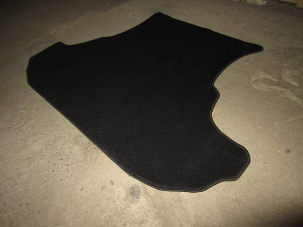 Текстильный коврик в багажник Dodge Challenger 3 (2008-)