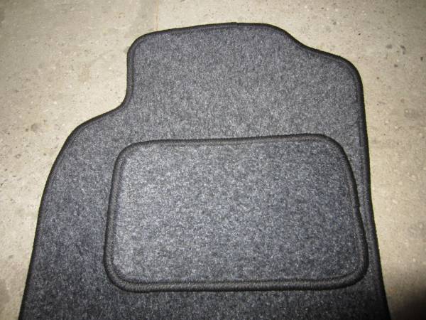 Велюровые коврики в салон Dodge Stealth (1990-1996)