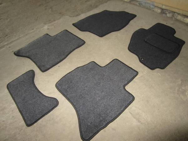 Велюровые коврики в салон Mitsubishi Pajero io (Митсубиси Паджеро) (5 дверей)