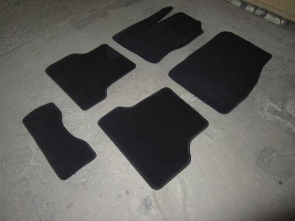 Велюровые коврики в салон Ford Focus 2(Форд Фокус 2)