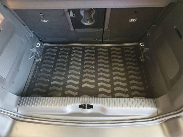 Резиновый коврик в багажник Citroen C3 Aircross (Ситроен С3 Aircross) с бортиком