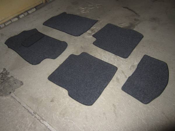 Велюровые коврики в салон Mitsubishi Outlander (Митсубиси Аутлендер)