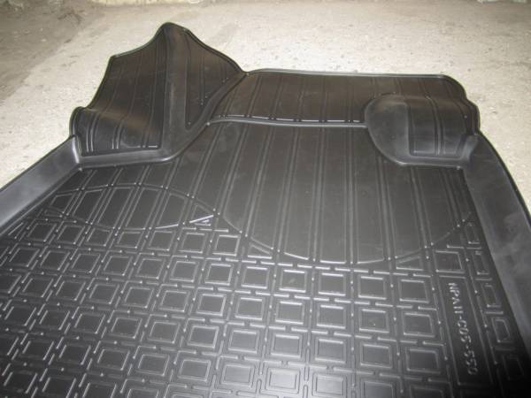 Резиновые коврики в салон Audi e-tron (2020-н.в.)