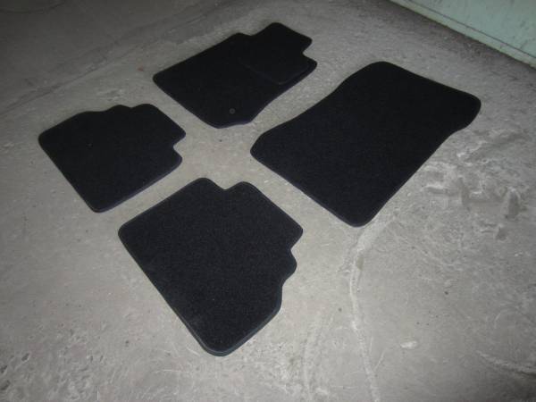 Велюровые коврики в салон Mercedes С180