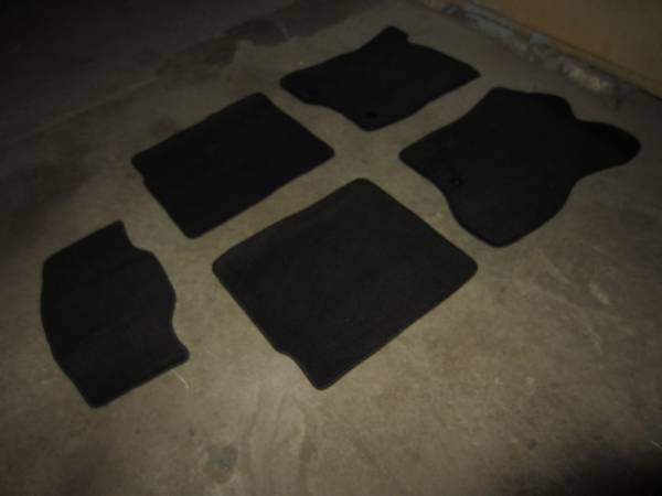 Велюровые коврики в салон Ford Explorer 5 (Форд Эксплорер) (2010-2015) 2 ряда Ковролин PREMIUM