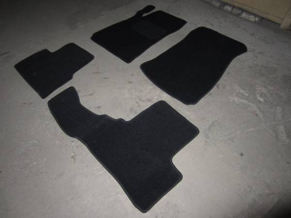 Велюровые коврики в салон Opel Insignia (Опель Инсигния)