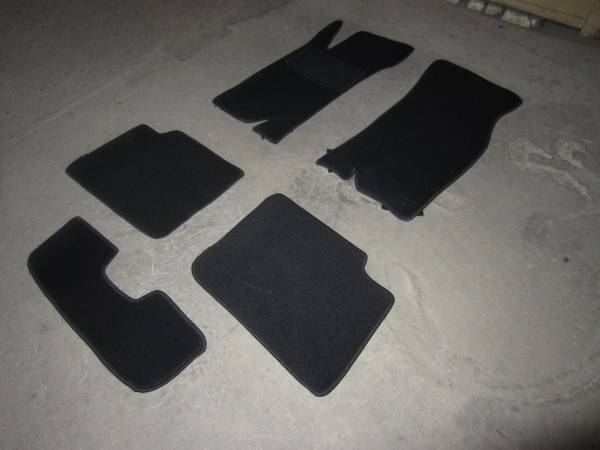 Велюровые коврики в салон Ford Sierra (Форд Сьерра)