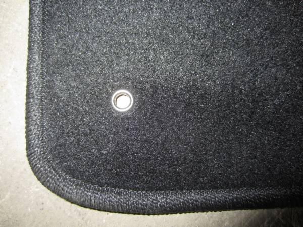 Велюровые коврики в салон Toyota Land Cruiser Prado 120 (Тойота Ленд Крузер Прадо 120) ковролин БЕЛЬГИЯ