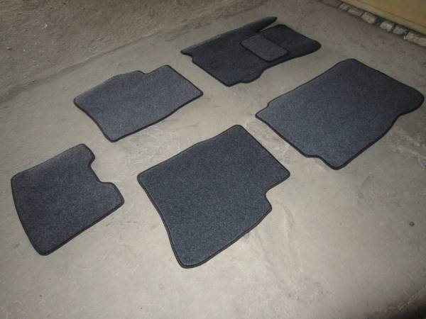 Велюровые коврики в салон Nissan Note (Ниссан Ноут)