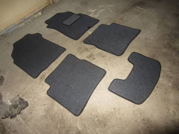 Велюровые коврики в салон Nissan Cefiro 2 A32(Ниссан Цефиро 2)