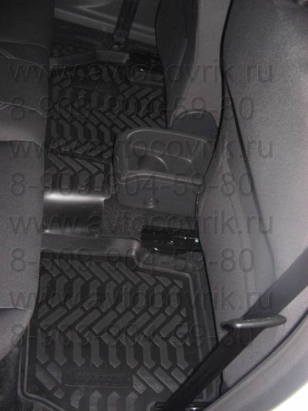 Резиновые коврики в салон Ford Fiesta Mk6 (Форд Фиеста МК6) (2015-)с бортиком