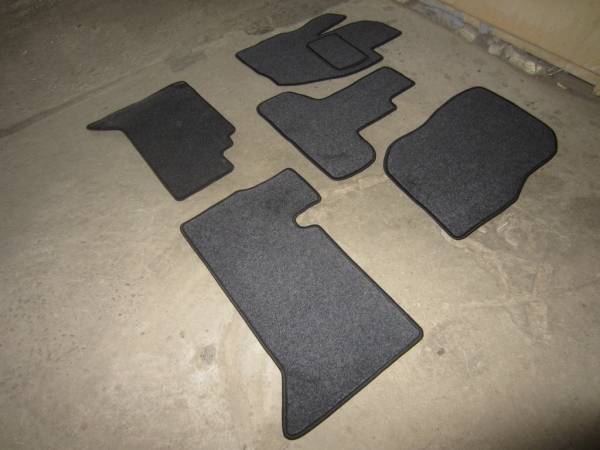 Велюровые коврики в салон Mitsubishi Space Wagon 3 (1998-2004)