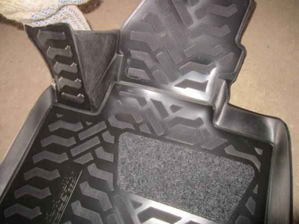 Резиновые коврики в салон Kia Sorento Prime (Киа Соренто Прайм) 2 ряда (2015-н.в.) с бортиком