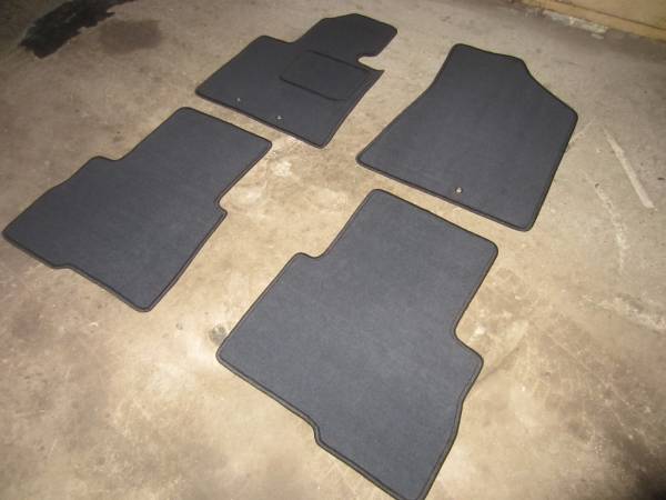 Велюровые коврики в салон Kia Sorento 2 (Киа Соренто 2) (2012-2018) Ковролин PREMIUM