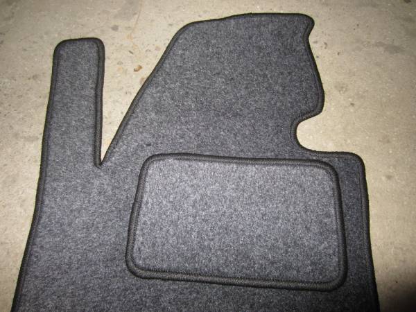 Велюровые коврики в салон Volkswagen Caddy 4 (Фольксваген Кадди 4)