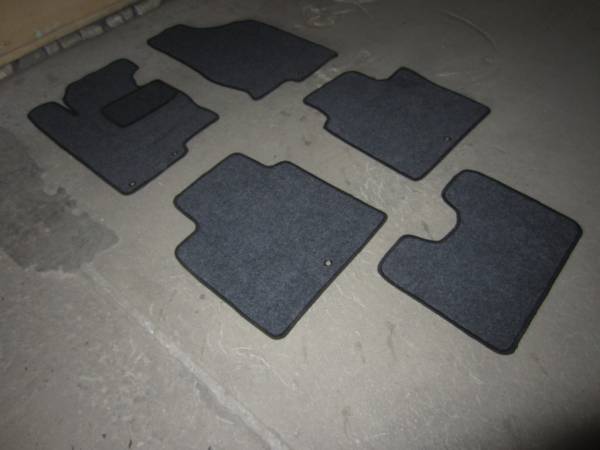 Велюровые коврики в салон Hyundai Grandeur 5(Хендай Грандер 5) ковролин LUX