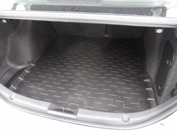 Резиновый коврик в багажник Datsun On-Do (Датсун Ондо) с бортиком