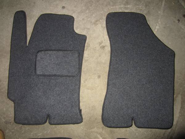 Велюровые коврики в салон Hyundai Elantra 3 XD(Хендай Элантра 3 ХД) 