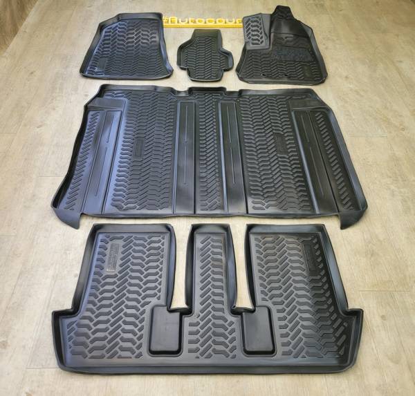 Коврики в салон Toyota Esquire (2014-н.в.) 3 ряд