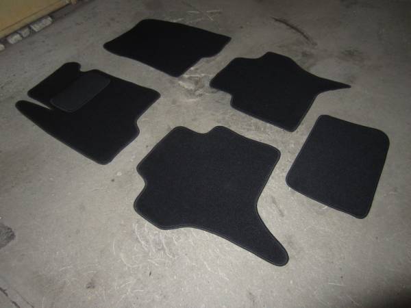 Велюровые коврики в салон Mitsubishi Pajero 4 (Митсубиси Паджеро 4) (5 дверей)
