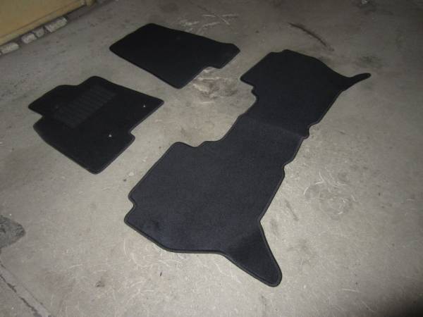 Велюровые коврики в салон Mitsubishi Pajero 3 (Митсубиси Паджеро 3)(5 дверей) ковролин LUX