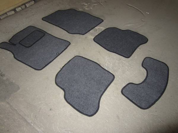 Велюровые коврики в салон Nissan Almera Classic (Ниссан Альмера Классик) ковролин LUX