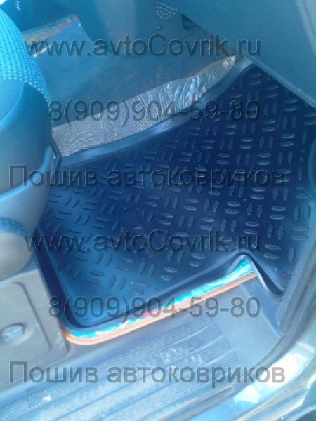Резиновые коврики в салон Mercedes-Benz Viano W639 (Мерседес Виано W639) (3 ряда)с бортиком