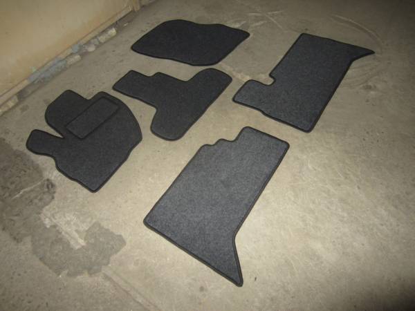 Велюровые коврики в салон Mitsubishi Space Wagon 3 (1998-2004)