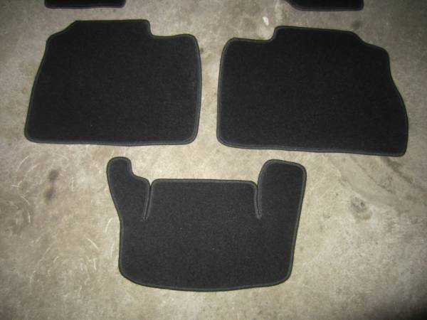 Велюровые коврики в салон Cadillac Escalade 3 (Кадиллак Эскалейд 3) ковролин LUX