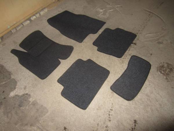 Велюровые коврики в салон Nissan Qashqai (Ниссан Кашкай 1)