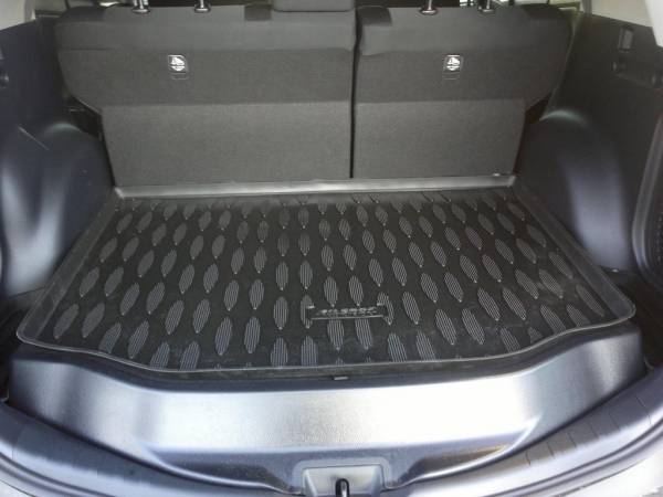 Резиновый коврик в багажник Toyota Raf 4 (Тойота Раф 4) (2012-2018) полное колесо + карманы с бортиком